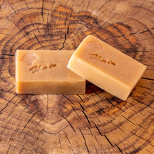 Lade das Bild in den Galerie-Viewer, Naturseife Hairandmore