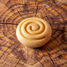 Lade das Bild in den Galerie-Viewer, Naturseife Sanddorn